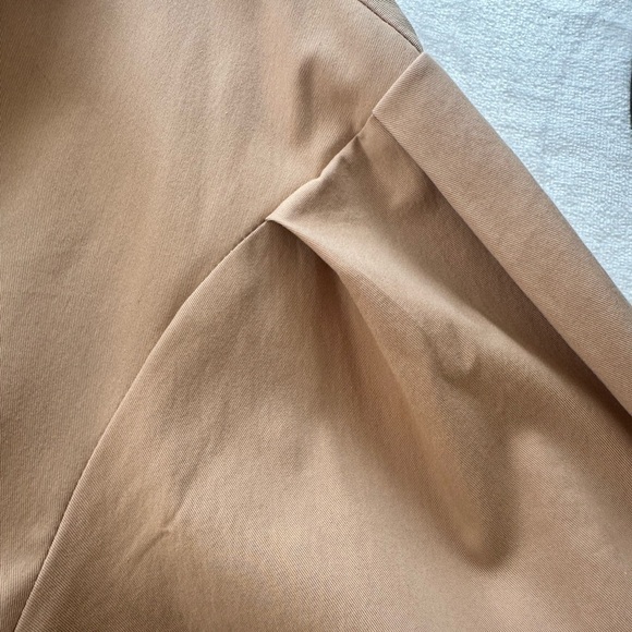 Plus Size Eloquii Puff Sleeve Double-Breasted Trench Coat - Picture 4 of 7